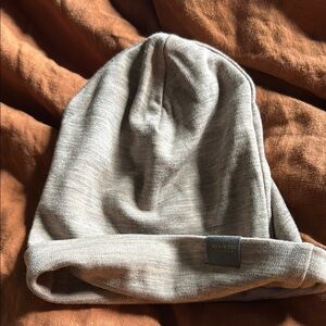 Meriwool layers heather 100% merino wool cap beanie hat